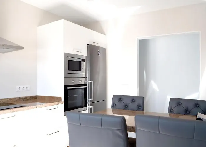 Comfortable House In With Free Parking Σπίτι διακοπών